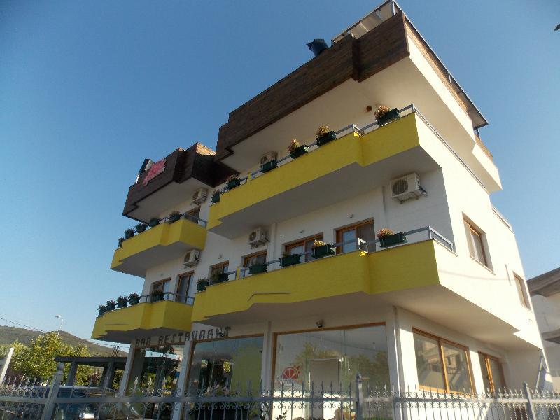 Nova Hotel Ksamil Exterior photo