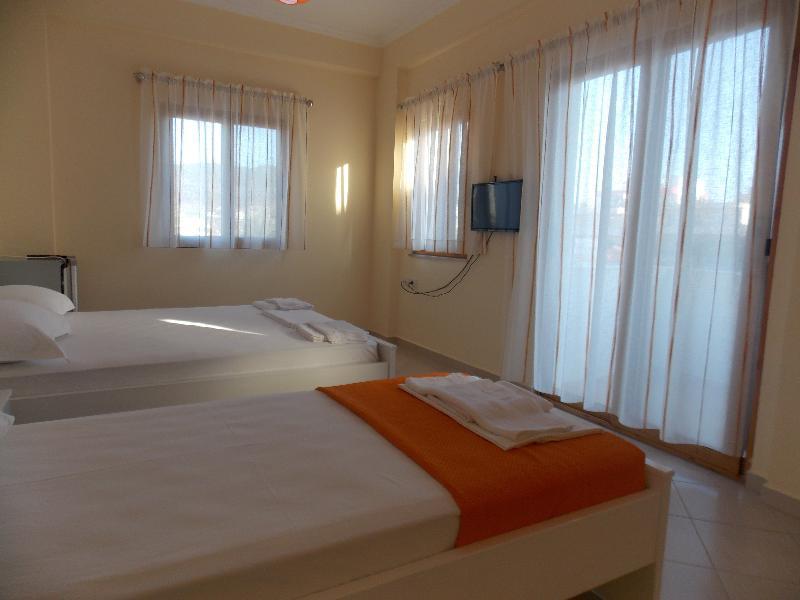Nova Hotel Ksamil Exterior photo
